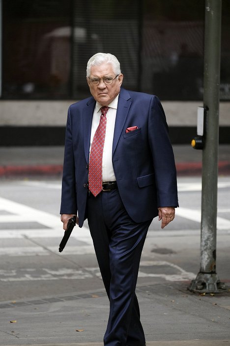 G. W. Bailey - Major Crimes - Cashed Out - Photos