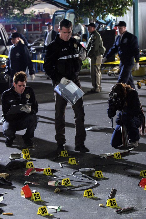 Eric Szmanda, George Eads - CSI: A helyszínelők - Fordul a csavar - Filmfotók
