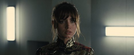 Ana de Armas - Blade Runner 2049 - Photos