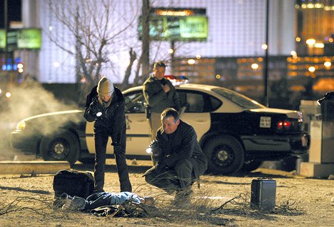 Marg Helgenberger, Paul Guilfoyle - CSI: Crime Scene Investigation - Lucky Strike - Kuvat elokuvasta