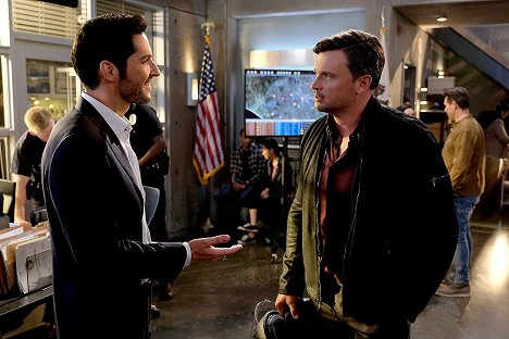 Tom Ellis, Tom Welling - Lucifer - They're Back Again, Aren't They? - Photos
