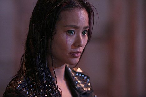 Jamie Chung - The Gifted - eXponiert - Filmfotos