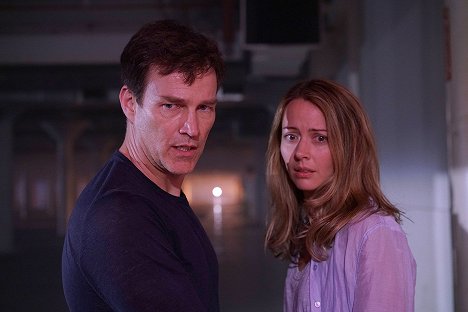 Stephen Moyer, Amy Acker - The Gifted - eXponiert - Filmfotos