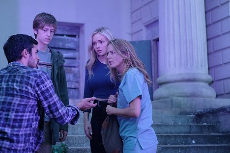 Sean Teale, Percy Hynes White, Natalie Alyn Lind, Amy Acker - The Gifted - Le Patient X - Film