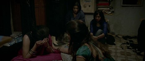 Konkona Sen Sharma, Plabita Borthakur - Lipstick Waale Sapne - Van film