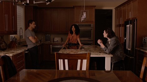 Jeff Ward, Aisha Dee - Channel Zero - Beware the Cannibals - Do filme