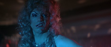 Hugo Weaving - Priscilla - Königin der Wüste - Filmfotos