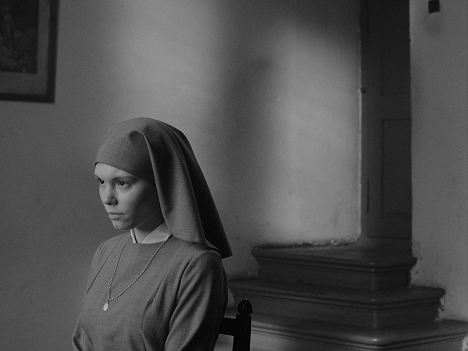 Agata Trzebuchowska - Ida - Kuvat elokuvasta