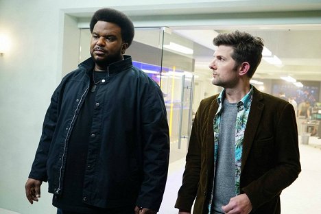 Craig Robinson, Adam Scott - Ghosted - Der Kopflose - Filmfotos