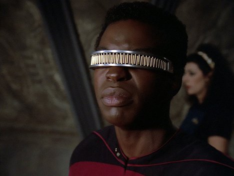 LeVar Burton - Star Trek: The Next Generation - Encounter at Farpoint - Van film