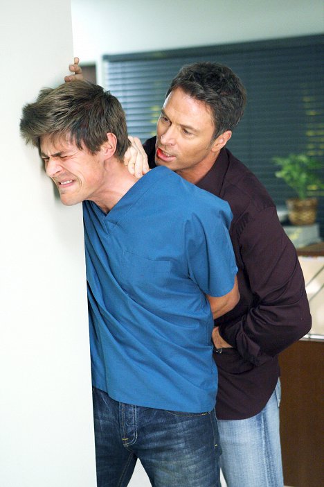 Christopher Lowell, Tim Daly - Private Practice - Explosionen - Filmfotos