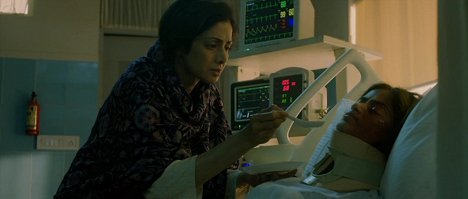 Sridevi, Sajal Ali - Mom - Film