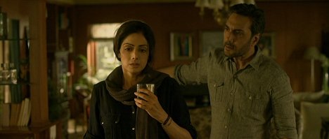 Sridevi, Adnan Siddiqui - Mom - Film