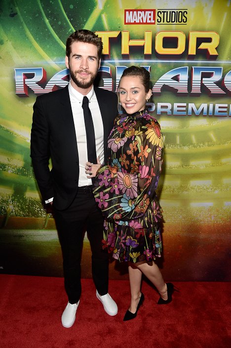The World Premiere of Marvel Studios' "Thor: Ragnarok" at the El Capitan Theatre on October 10, 2017 in Hollywood, California - Liam Hemsworth, Miley Cyrus - Thor: Ragnarok - Events