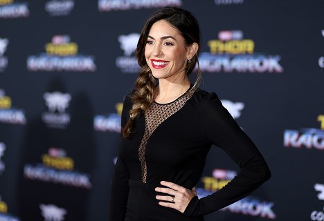 The World Premiere of Marvel Studios' "Thor: Ragnarok" at the El Capitan Theatre on October 10, 2017 in Hollywood, California - Natalia Cordova-Buckley - Thor: Ragnarok - De eventos