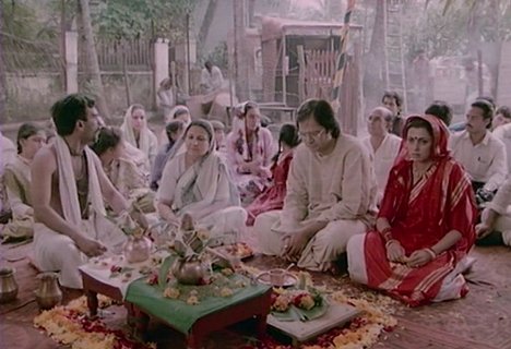 Farooq Shaikh, Deepa Sahi - Maya Memsaab - Kuvat elokuvasta
