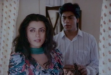 Deepa Sahi, Shahrukh Khan - Maya - De la película