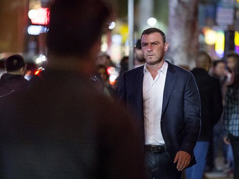 Liev Schreiber - Ray Donovan - Mister Lucky - Van film