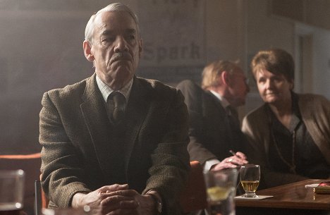 Roger Lloyd Pack - Inspector George Gently - Gently with Class - Photos