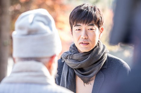 Jong-hyuk Lee