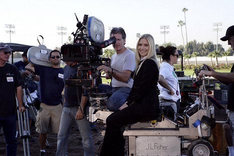 Emily Procter - CSI: Miami - And They're Offed - Making of