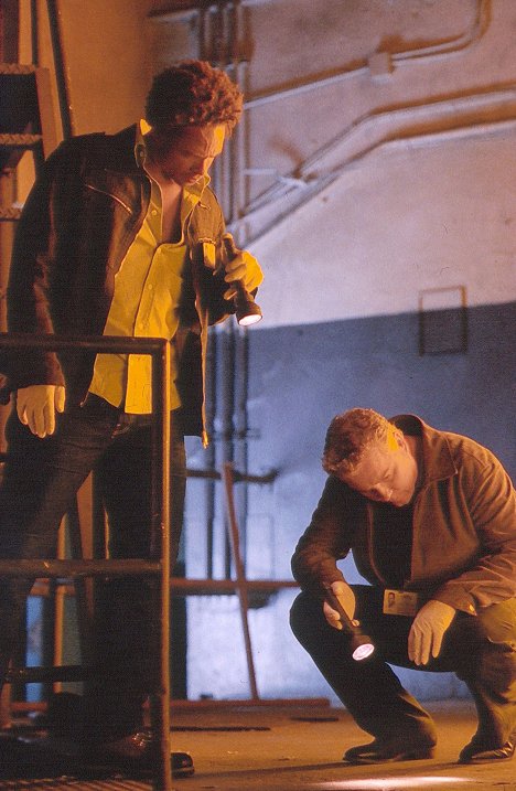 Gary Dourdan, William Petersen - CSI: Crime Scene Investigation - Abra Cadaver - Photos