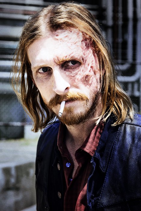 Austin Amelio - Živí mrtví - Série 8 - Promo