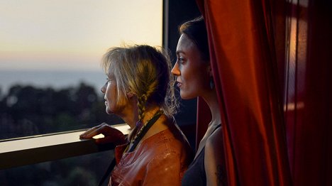 Karin Broos, Sara Broos - Reflections - Photos