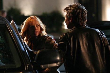 Marg Helgenberger - CSI: Crime Scene Investigation - Weeping Willows - Photos