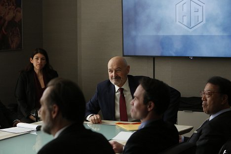 Terry O'Quinn - The Blacklist: Redemption - Whitehall: Conclusion - De la película