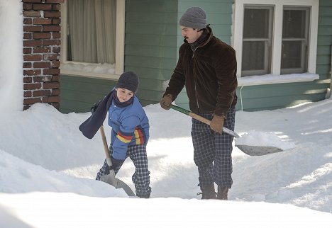 Parker Bates, Milo Ventimiglia - This Is Us - Still There - Photos