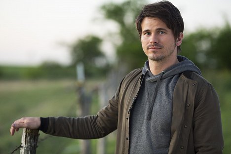 Jason Ritter - Kevin (Probably) Saves the World - Promo
