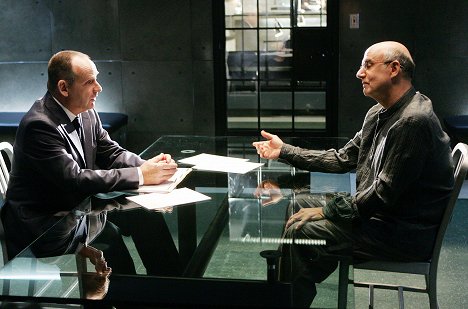 Paul Guilfoyle, Jeffrey Tambor - CSI: A helyszínelők - A művészet utánozza az életet - Filmfotók