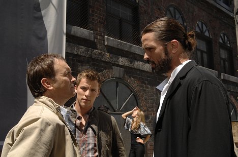 Jeffrey Combs, Chad Faust, Billy Campbell - The 4400 - Ghost in the Machine - De la película