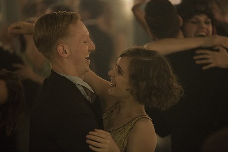 Liv Lisa Fries - Babylon Berlin - Episode 2 - Filmfotos