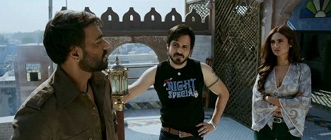 Ajay Devgan, Emraan Hashmi, Esha Gupta - Baadshaho - Z filmu