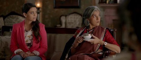 Simran Jehani, Ratna Pathak Shah - Khoobsurat - Van film