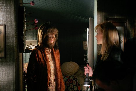 Marg Helgenberger - CSI: Crime Scene Investigation - Werewolves - Photos