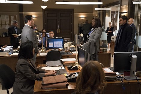 Benito Martinez, Viola Davis, Jack Falahee - How to Get Away with Murder - Stay Strong, Mama - Photos