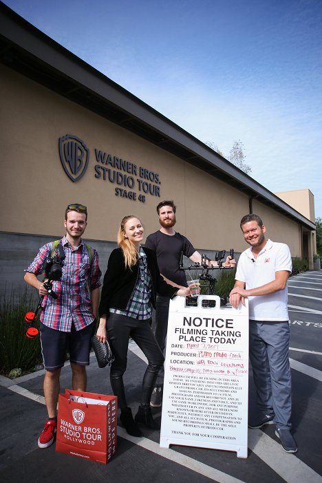 Borrtex, Tereza Srbová, Chase DuBose, Martin Pomothy - Prohlídka filmových studií: Warner Bros. Studios - Promoción