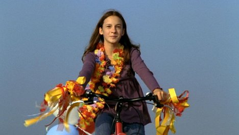 Gina Maria Holzapfel, Sandy Holzapfel - Morgen räum' ich auf - De la película
