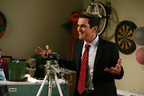 Ty Burrell - Modern Family - The Cold - Photos