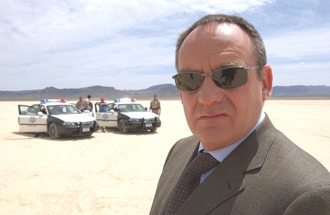 Paul Guilfoyle - CSI: Crime Scene Investigation - Inside the Box - Photos