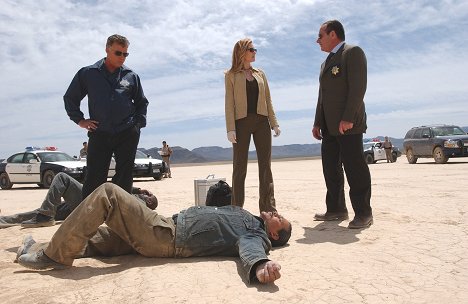William Petersen, Marg Helgenberger, Paul Guilfoyle - CSI: Kryminalne zagadki Las Vegas - W pudełku - Z filmu