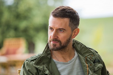 Richard Armitage - Berlin Station - Right Here, Right Now - Film
