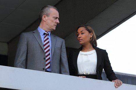 Stephen Tompkinson, Lorraine Burroughs - DCI Banks - Playing with Fire: Part 2 - Photos