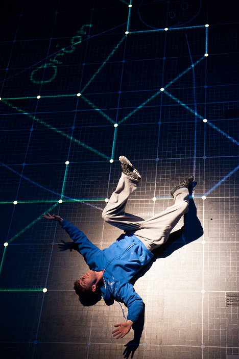 Luke Treadaway - The Curious Incident of the Dog in the Night-Time - Filmfotos