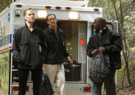 Sarah Jane Morris, Matthew Willig, Alimi Ballard - NCIS : Enquêtes spéciales - Le Chant du cygne - Film