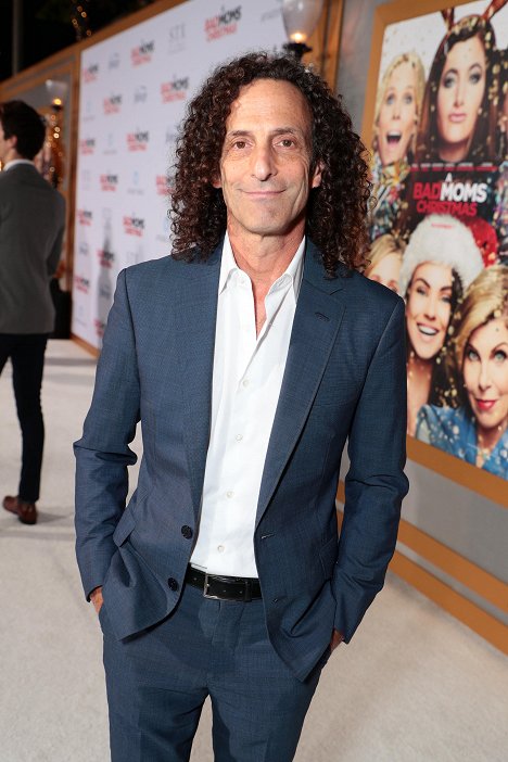 The Premiere of A Bad Moms Christmas in Westwood, Los Angeles on October 30, 2017 - Kenny G - A Bad Moms Christmas - Tapahtumista