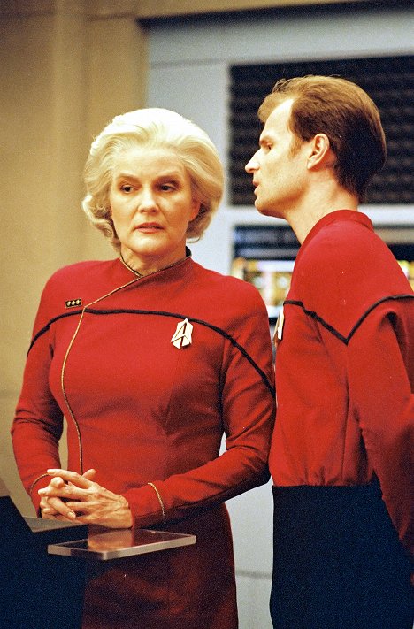 Kate Mulgrew - Star Trek - Raumschiff Voyager - Endspiel - Filmfotos